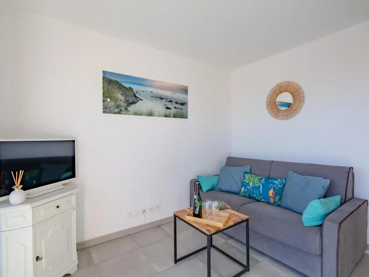 Apartment Le Diamanti-2 By Interhome Saint Aygulf France